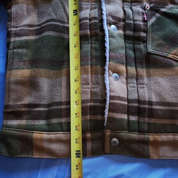 LEVI'S MEN'S PLAID WOOL- BLEND SHERPA-LINED TRUCKET JACKET BROWN/GREEN SZ SMALL - Picture 9 of 13